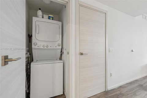 Купить кондоминиум в Майами, Флорида 2 спальни, 103.96м2, № 2188590 - фото 29