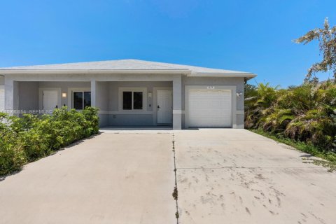 Immobilier commercial à vendre à Fort Lauderdale, Floride: 232.63 m2 № 1988931 - photo 6