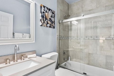 Immobilier commercial à vendre à Fort Lauderdale, Floride: 232.63 m2 № 1988931 - photo 29