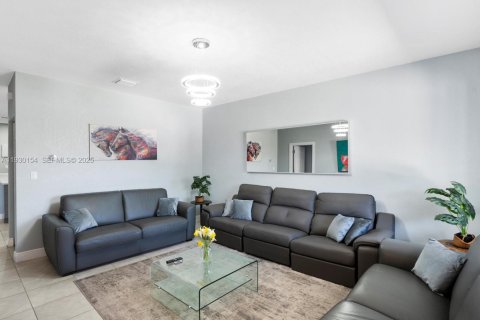 Immobilier commercial à vendre à Fort Lauderdale, Floride: 232.63 m2 № 1988931 - photo 13