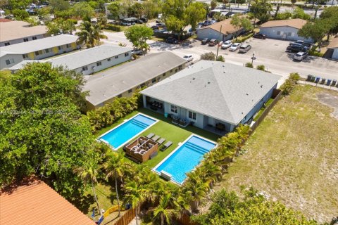 Immobilier commercial à vendre à Fort Lauderdale, Floride: 232.63 m2 № 1988931 - photo 11