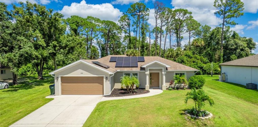 Villa ou maison à North Port, Floride 3 chambres, 136.1 m2 № 1909480