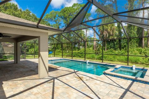 Villa ou maison à vendre à North Port, Floride: 3 chambres, 136.1 m2 № 1909480 - photo 27