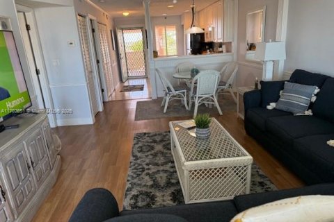 Condo in Jupiter, Florida, 2 bedrooms  № 1455915 - photo 13
