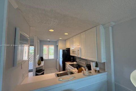 Condo in Jupiter, Florida, 2 bedrooms  № 1455915 - photo 4
