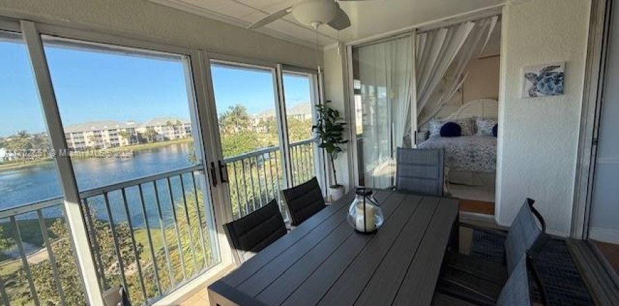 Condo in Jupiter, Florida, 2 bedrooms  № 1455915