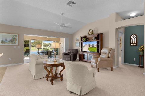 Villa ou maison à vendre à The Villages, Floride: 3 chambres, 215.9 m2 № 2430673 - photo 7