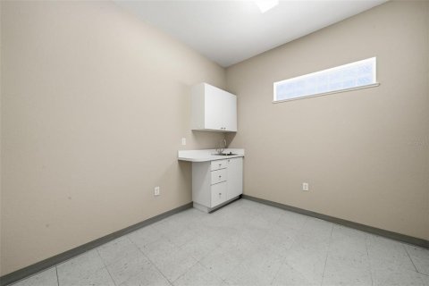 Propiedad comercial en venta en Lake Placid, Florida, 418.06 m2 № 2155787 - foto 28