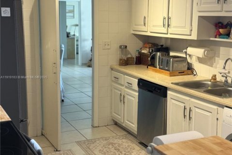 Condominio en venta en Key Biscayne, Florida, 2 dormitorios, 130.9 m2 № 1974502 - foto 9