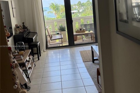 Condominio en venta en Key Biscayne, Florida, 2 dormitorios, 130.9 m2 № 1974502 - foto 8