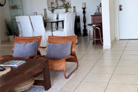 Condominio en venta en Key Biscayne, Florida, 2 dormitorios, 130.9 m2 № 1974502 - foto 6