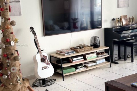 Condominio en venta en Key Biscayne, Florida, 2 dormitorios, 130.9 m2 № 1974502 - foto 7