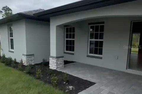 Casa en alquiler en North Port, Florida, 3 dormitorios, 150.41 m2 № 1840421 - foto 2