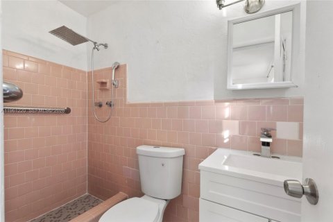 Villa ou maison à vendre à North Lauderdale, Floride: 4 chambres, 152.36 m2 № 2025008 - photo 25