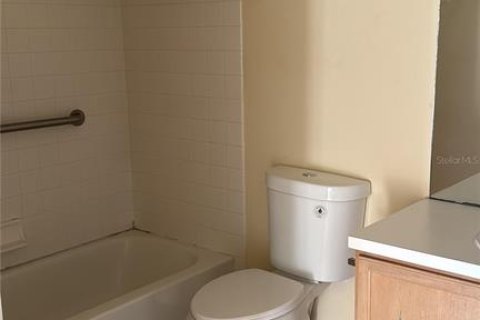Copropriété à louer à Orlando, Floride: 3 chambres, 113.9 m2 № 2091425 - photo 11