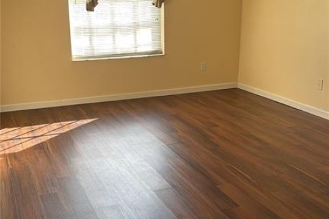 Copropriété à louer à Orlando, Floride: 3 chambres, 113.9 m2 № 2091425 - photo 6