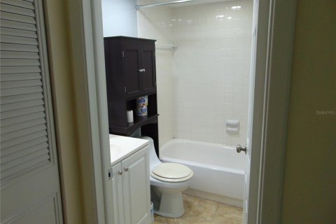 Copropriété à vendre à Tarpon Springs, Floride: 1 chambre, 62.15 m2 № 1819652 - photo 10