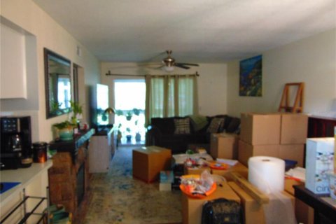 Copropriété à vendre à Tarpon Springs, Floride: 1 chambre, 62.15 m2 № 1819652 - photo 3