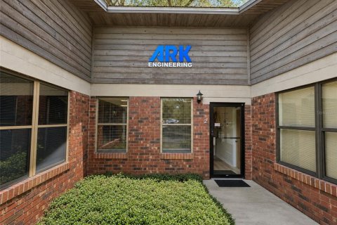 Immobilier commercial à Gainesville, Floride 56.58 m2 № 2285571