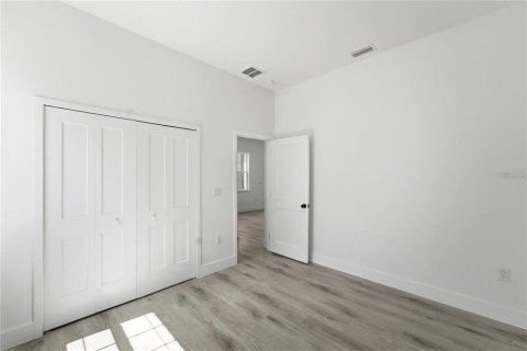 House in Ocala, Florida 4 bedrooms, 176.14 sq.m. № 2403688 - photo 19