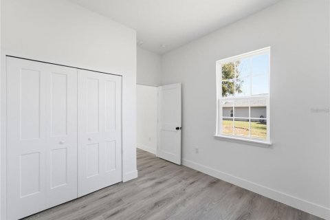 House in Ocala, Florida 4 bedrooms, 176.14 sq.m. № 2403688 - photo 21