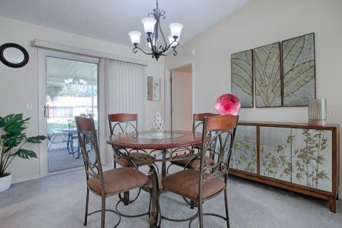 House in Summerfield, Florida 2 bedrooms, 106.28 sq.m. № 1422439 - photo 2