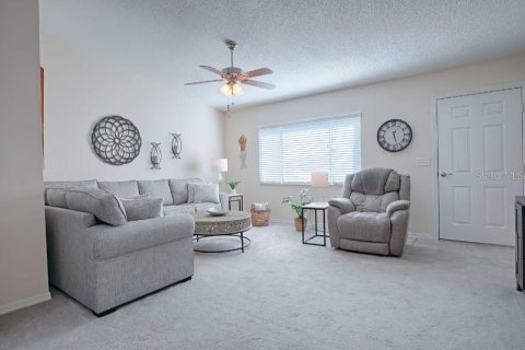 House in Summerfield, Florida 2 bedrooms, 106.28 sq.m. № 1422439 - photo 24