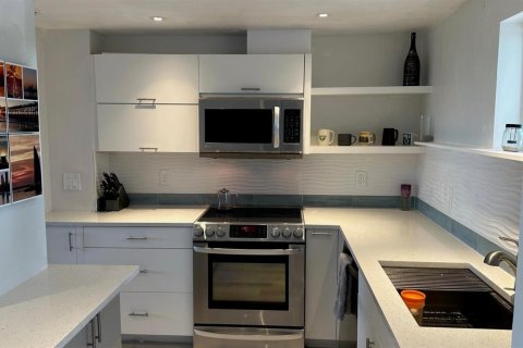 Copropriété à vendre à Fort Lauderdale, Floride: 1 chambre, 71.44 m2 № 2082425 - photo 11