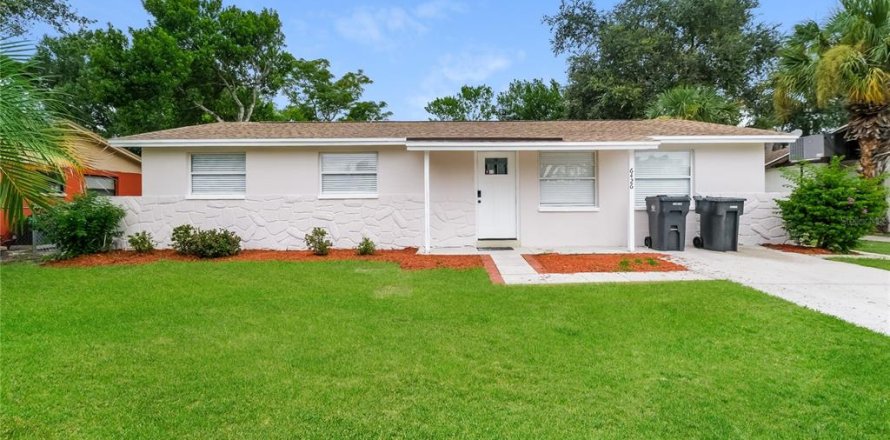 Villa ou maison à Tampa, Floride 3 chambres, 156.08 m2 № 1719428