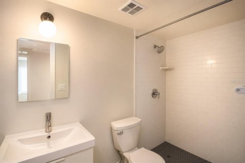 Condominio en alquiler en Altamonte Springs, Florida, 1 dormitorio, 56.39 m2 № 2277822 - foto 7