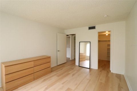 Condominio en alquiler en Altamonte Springs, Florida, 1 dormitorio, 56.39 m2 № 2277822 - foto 10