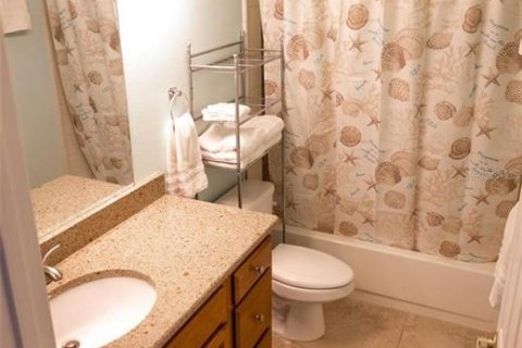 Condo in Sarasota, Florida, 3 bedrooms  № 1858452 - photo 13