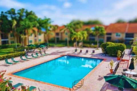 Condo in Sarasota, Florida, 3 bedrooms  № 1858452 - photo 3