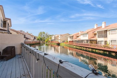 Adosado en venta en Tampa, Florida, 3 dormitorios, 253.16 m2 № 1832932 - foto 21