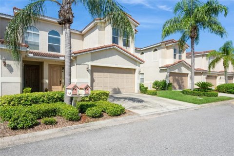 Adosado en venta en Tampa, Florida, 3 dormitorios, 253.16 m2 № 1832932 - foto 2