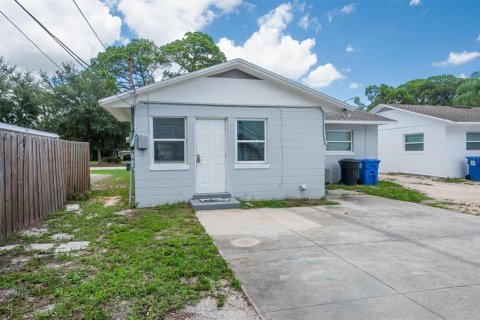 Casa en alquiler en Saint Petersburg, Florida, 3 dormitorios, 95.41 m2 № 1915809 - foto 4