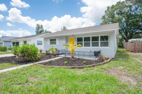 Casa en alquiler en Saint Petersburg, Florida, 3 dormitorios, 95.41 m2 № 1915809 - foto 3