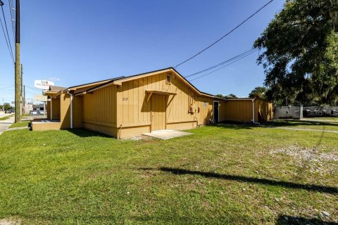 Immobilier commercial à vendre à DeLand, Floride: 220.83 m2 № 2415415 - photo 9