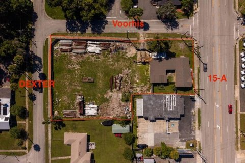 Immobilier commercial à DeLand, Floride 220.83 m2 № 2415415