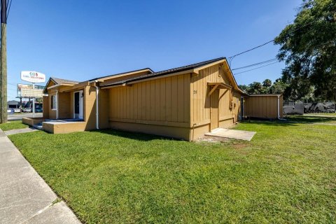 Immobilier commercial à vendre à DeLand, Floride: 220.83 m2 № 2415415 - photo 8
