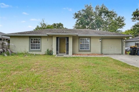 House in Lakeland, Florida 2 bedrooms, 97.83 sq.m. № 2279886