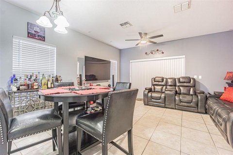 Touwnhouse à vendre à Tampa, Floride: 2 chambres, 108.97 m2 № 2378254 - photo 14