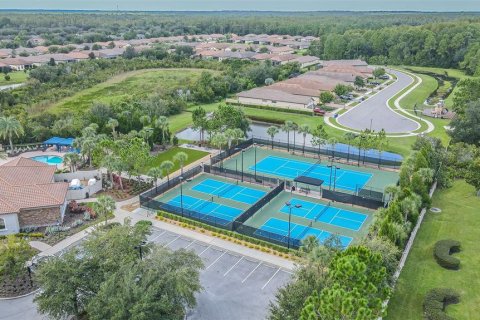 Touwnhouse à vendre à Tampa, Floride: 2 chambres, 108.97 m2 № 2378254 - photo 5