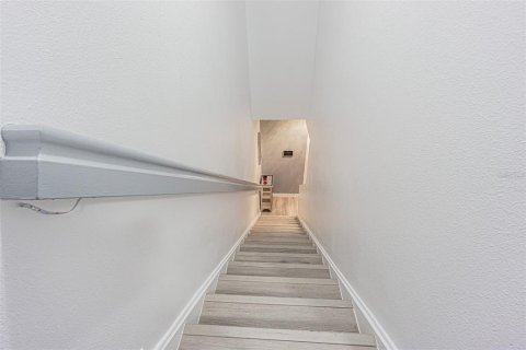 Touwnhouse à vendre à Tampa, Floride: 2 chambres, 108.97 m2 № 2378254 - photo 17