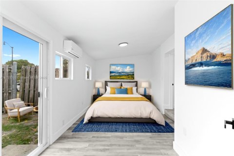 Casa en venta en Pompano Beach, Florida, 4 dormitorios № 2035383 - foto 2