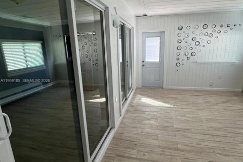 House in Tamarac, Florida 4 bedrooms, 128.11 sq.m. № 2030534 - photo 13