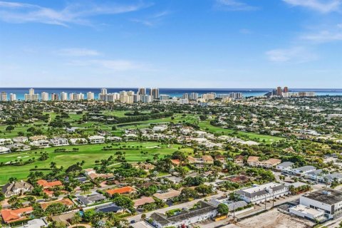 Copropriété à louer à Fort Lauderdale, Floride: 2 chambres, 81.29 m2 № 2085862 - photo 3