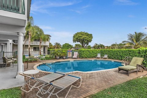 Copropriété à louer à Fort Lauderdale, Floride: 2 chambres, 81.29 m2 № 2085862 - photo 4