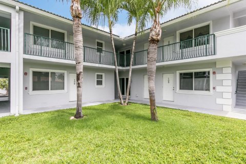 Copropriété à louer à Fort Lauderdale, Floride: 2 chambres, 81.29 m2 № 2085862 - photo 26
