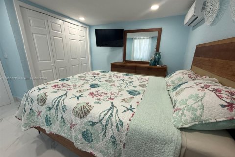 Villa ou maison à louer à Miami, Floride: 2 chambres, 169.83 m2 № 1964170 - photo 6